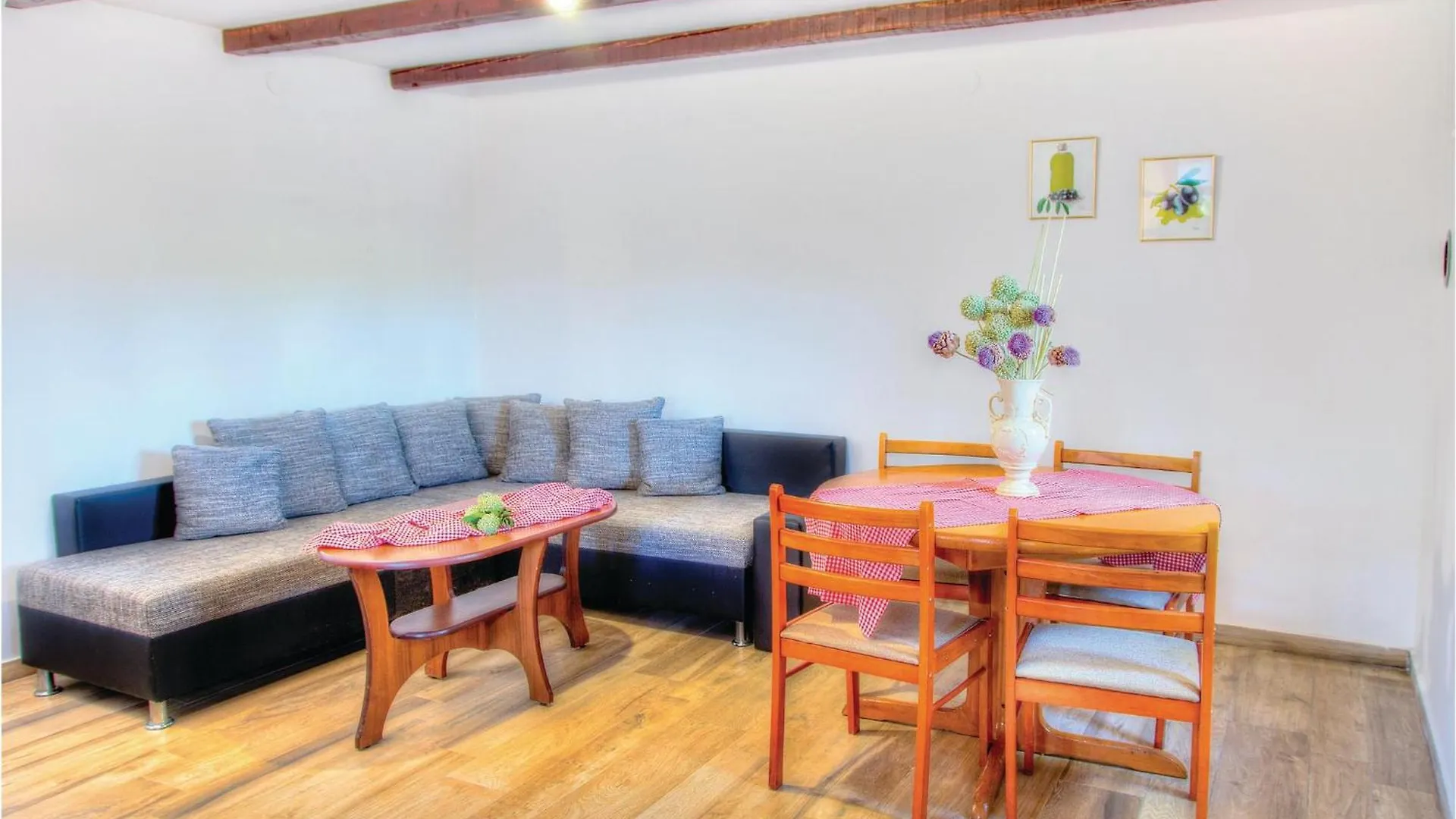 Beautiful Home In Vodnjan With Wifi