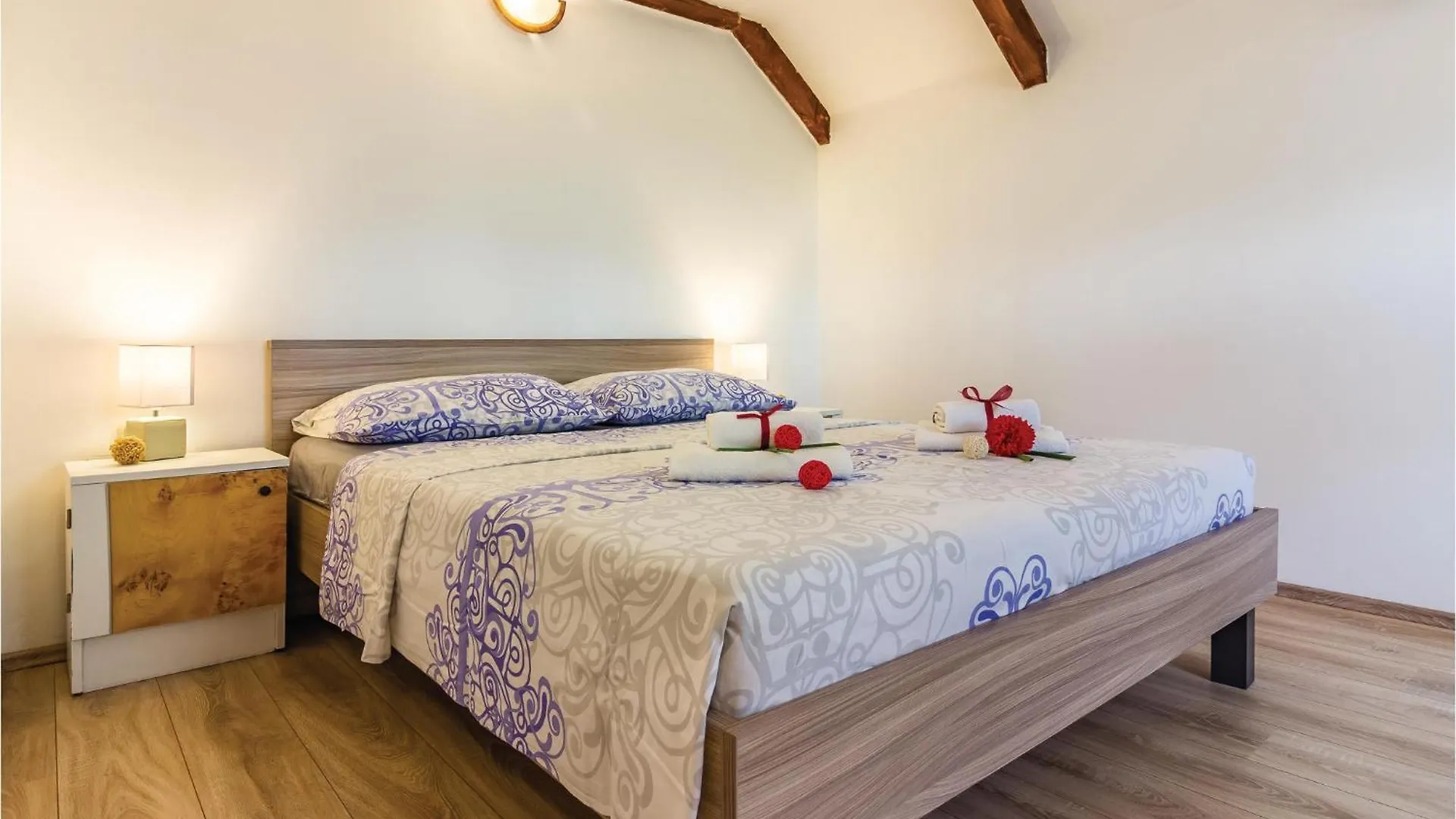 Beautiful Home In Vodnjan With Wifi