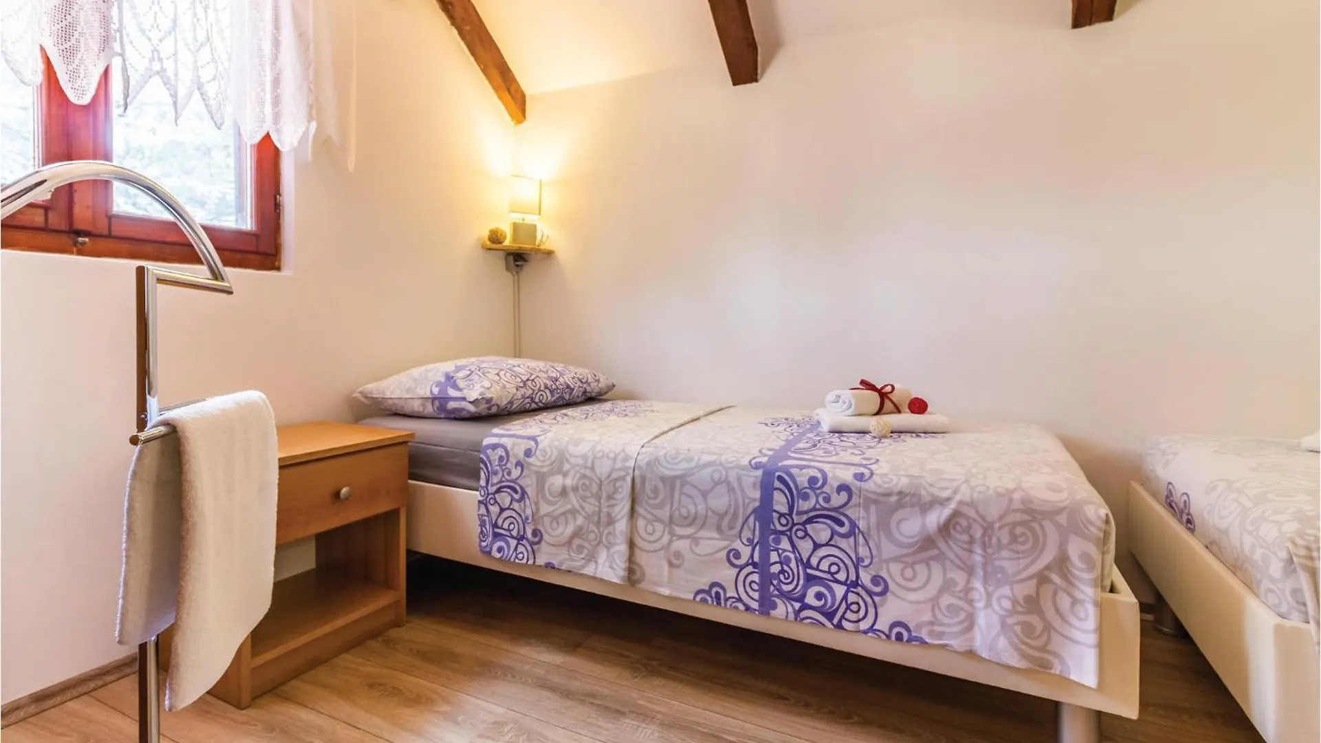 Beautiful Home In Vodnjan With Wifi Holiday home